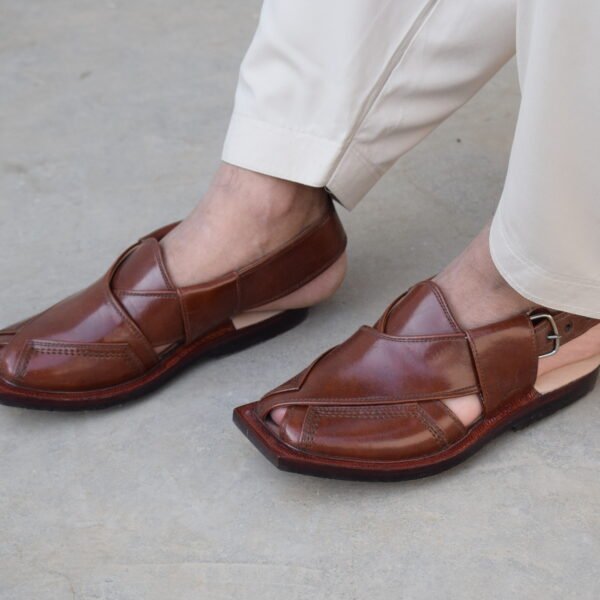 norozi shape chappal
